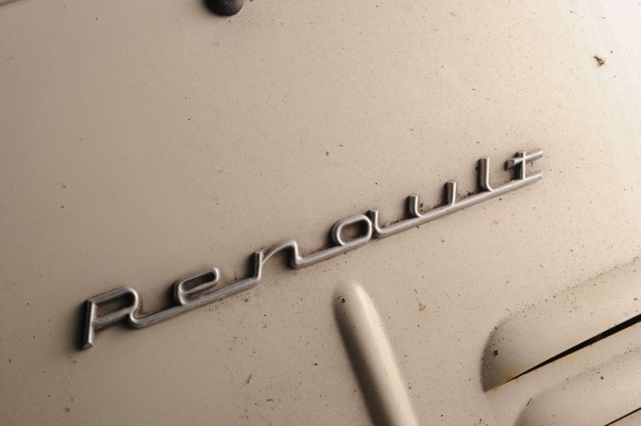  Renault 4CV Sedan 1954 года  (фото 5 из 11)